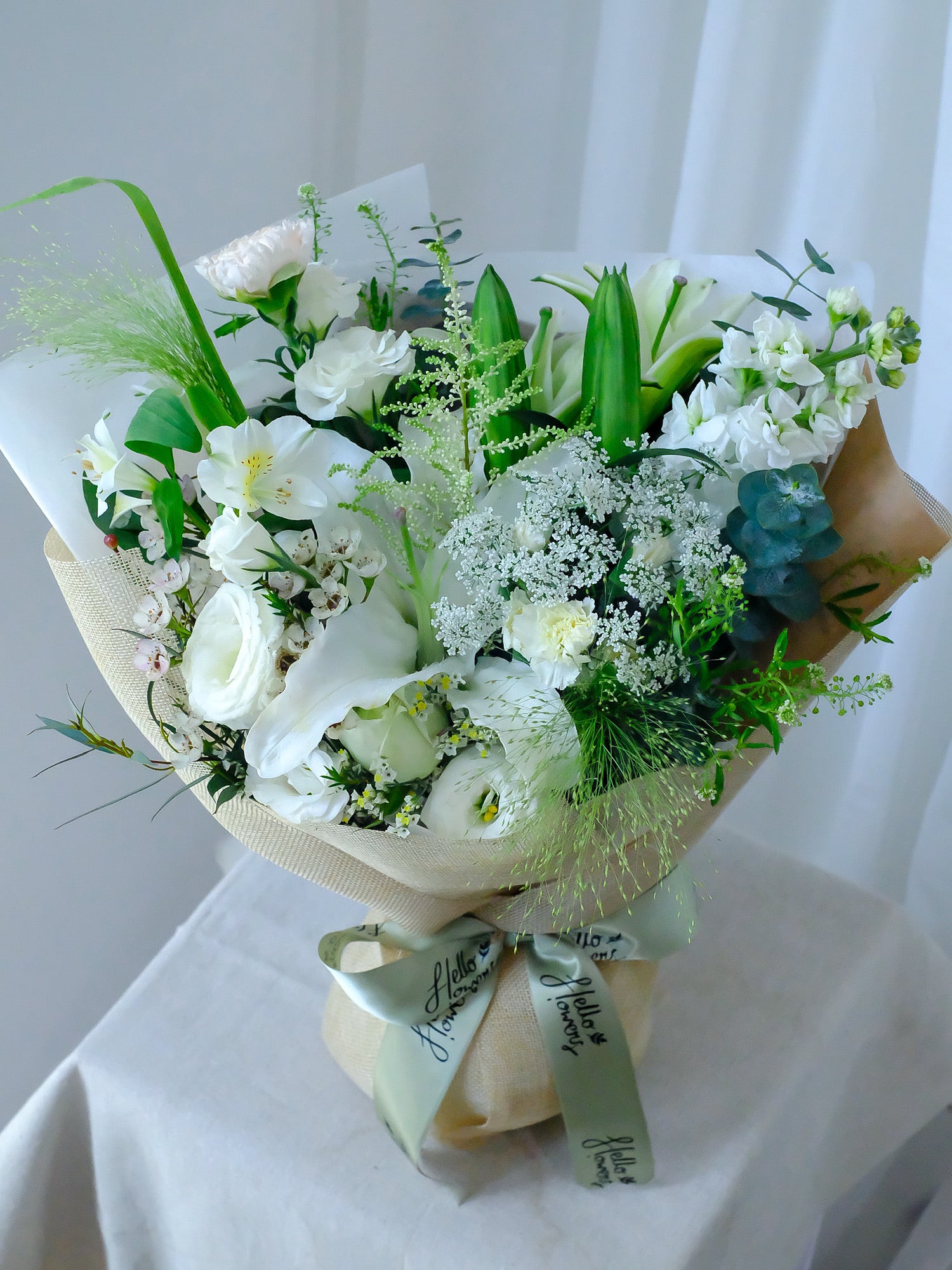 [2 days Advanced Order] Laura - White Lilies Bouquet