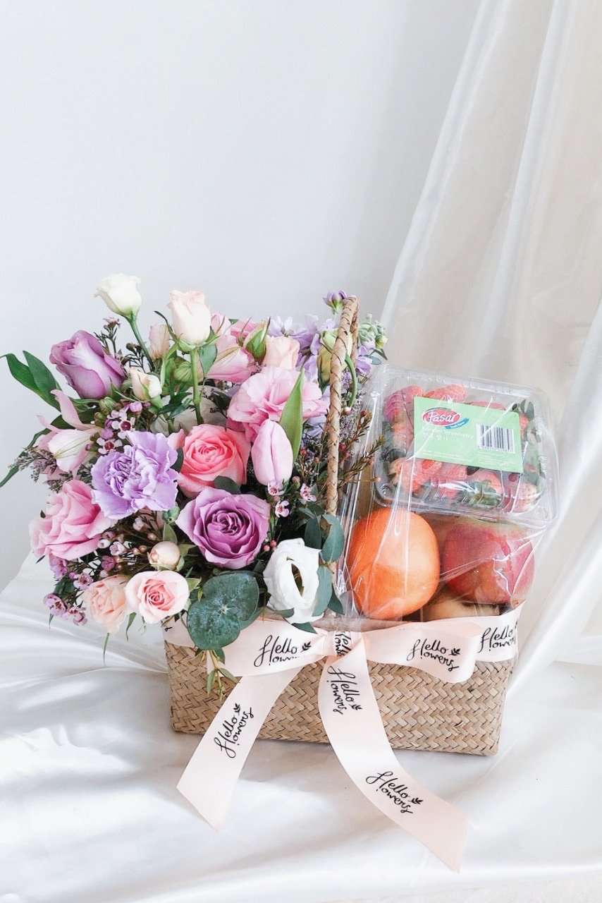Flowers &amp; Fruits ❤️  wick basket 