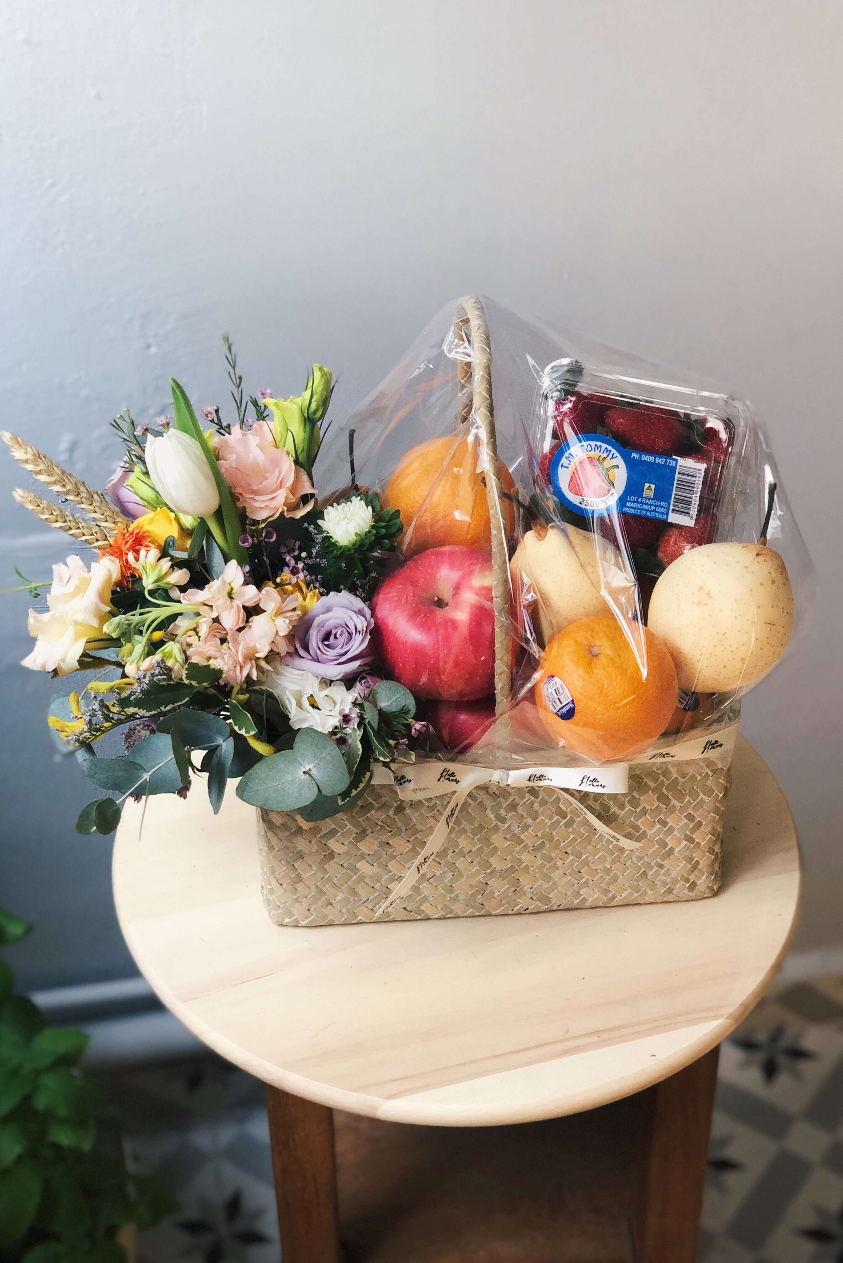 Flowers &amp; Fruits basket 