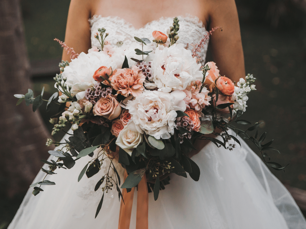 Say ‘I Do’ to These Stunning Wedding Flower Trends of 2025