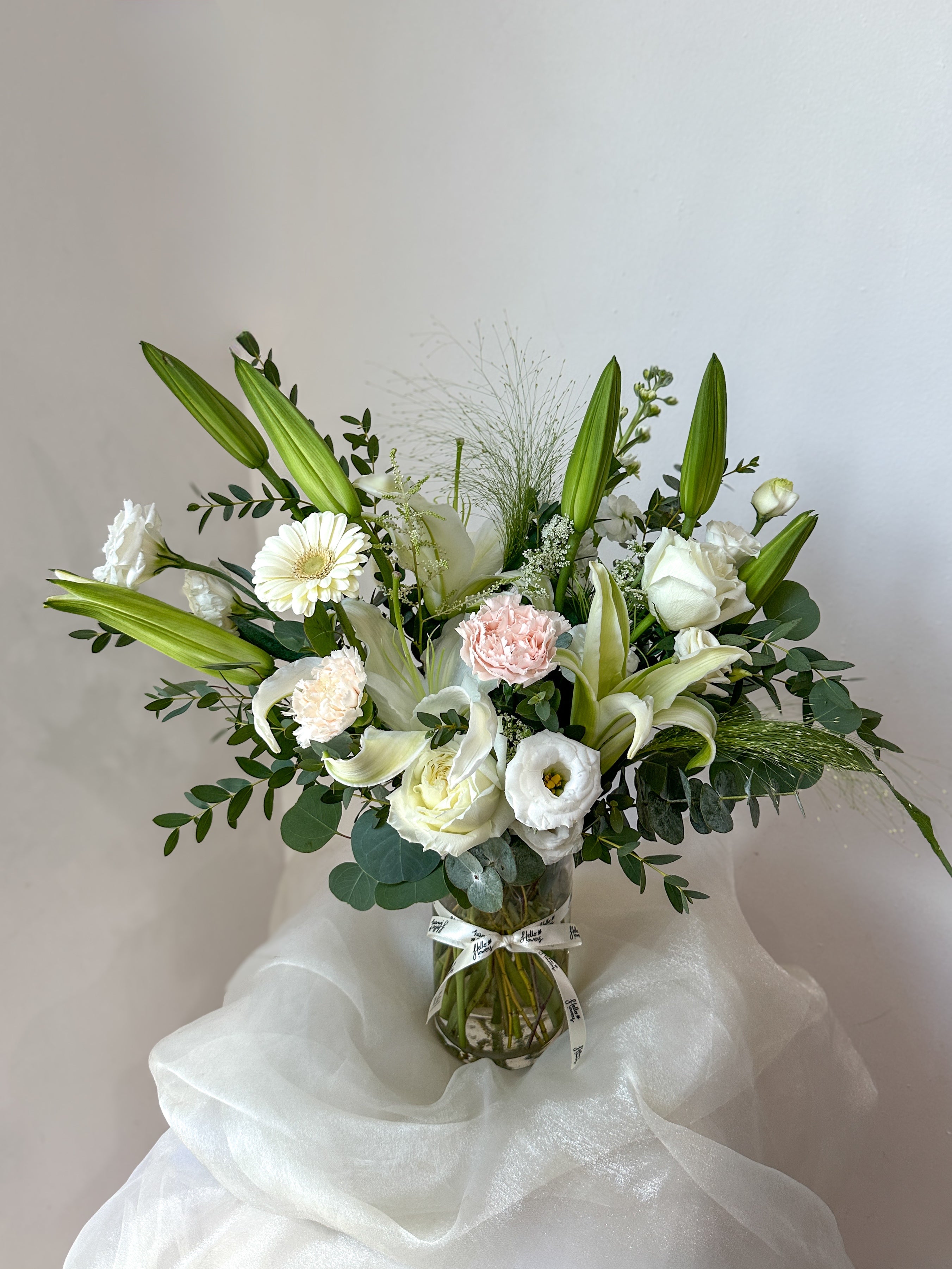 Laura in a Vase – White Lily Arrangement – Hello Flowers! Singapore