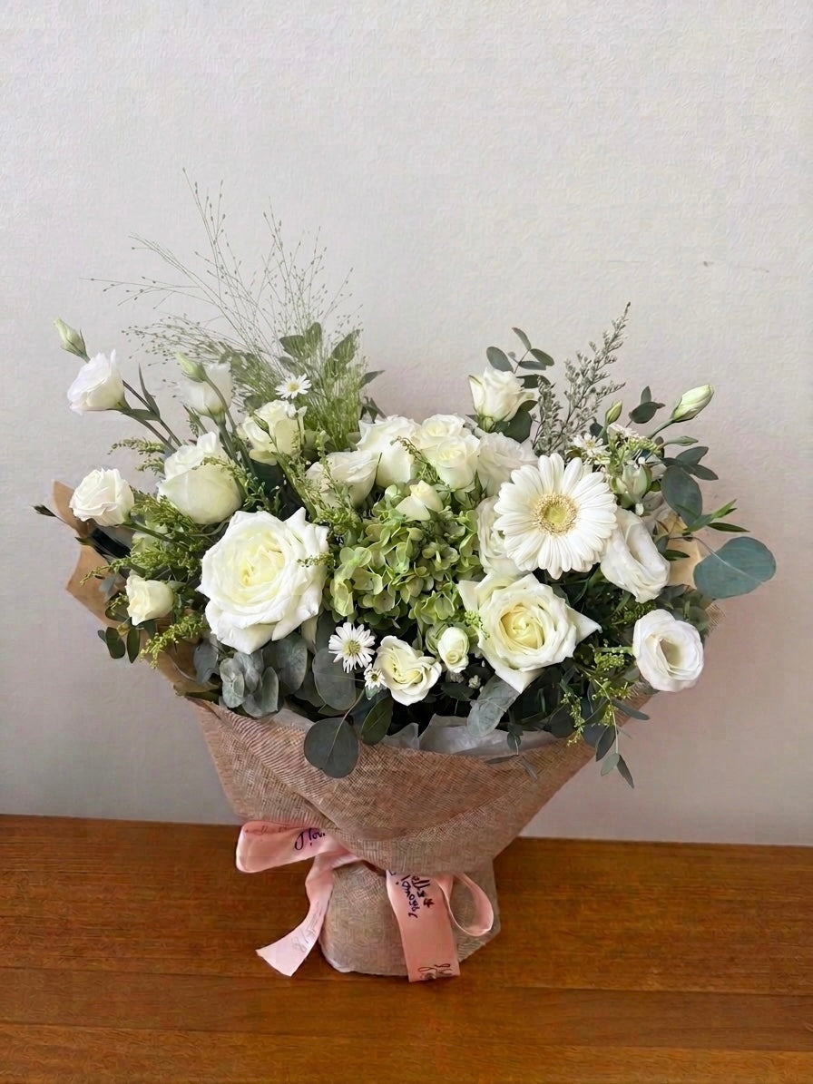 Alba Bouquet/ Vase - Green Hydrangea with white and cream arrangement