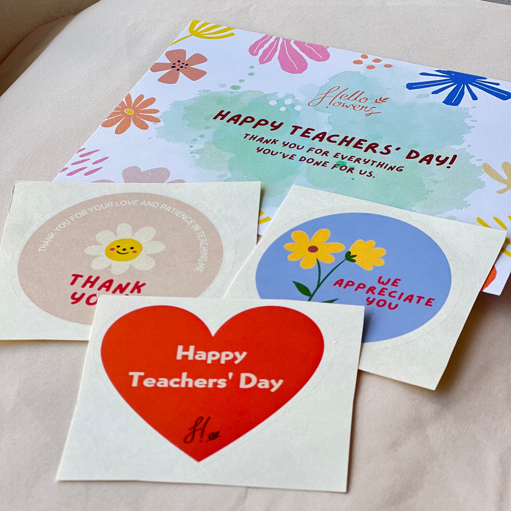 Teacher&#39;s Day Gift // Camille Mini Dried Flower Bouquet