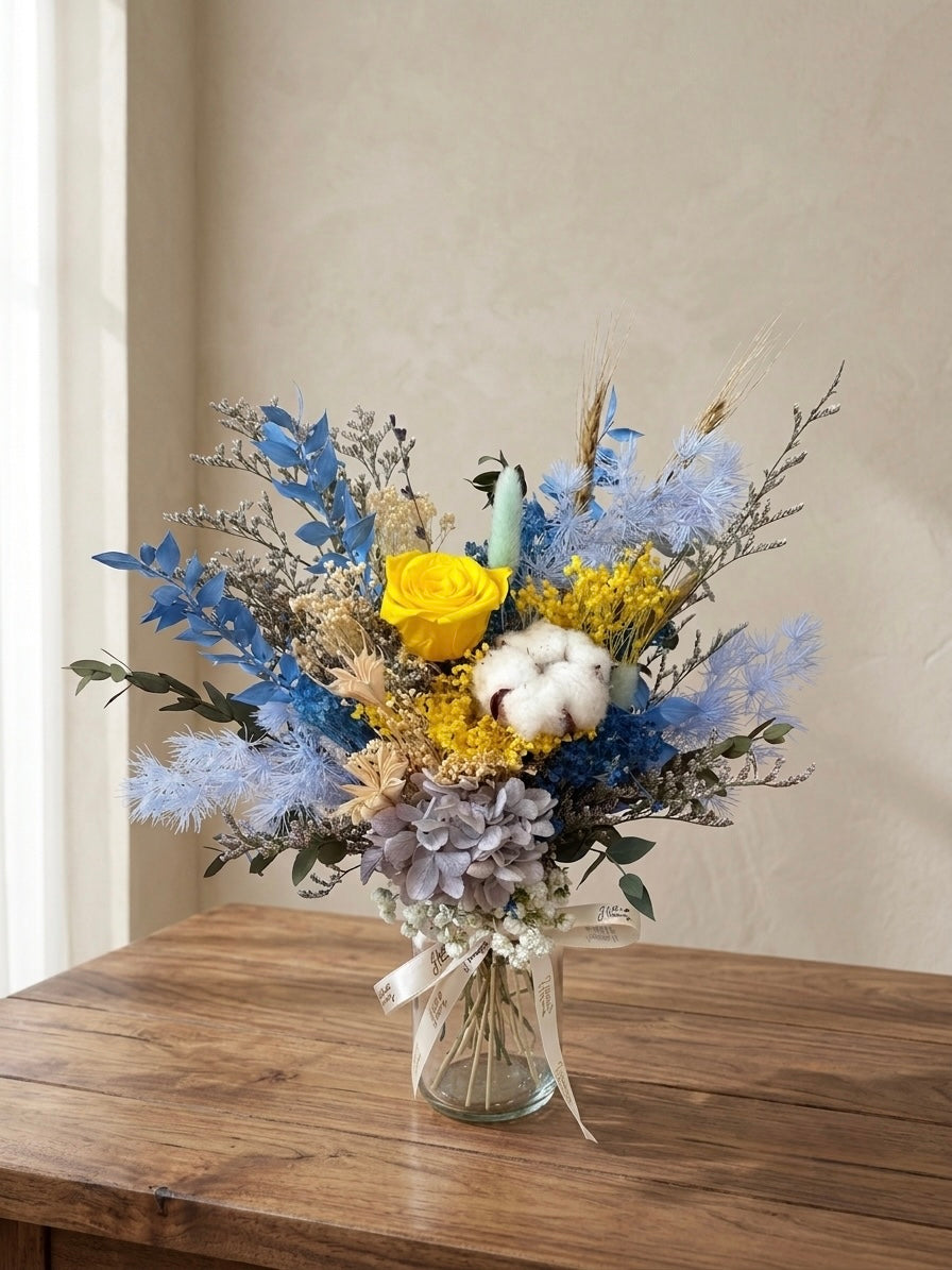 Skye Jar - Blue &amp; Yellow Dried &amp; Preserved Flower